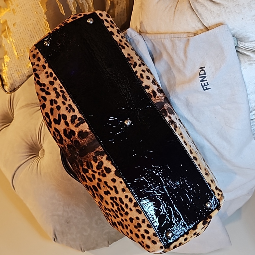 Rare authentic Fendi Peekaboo pony-style calfskin handbag - Picture 8 of 16